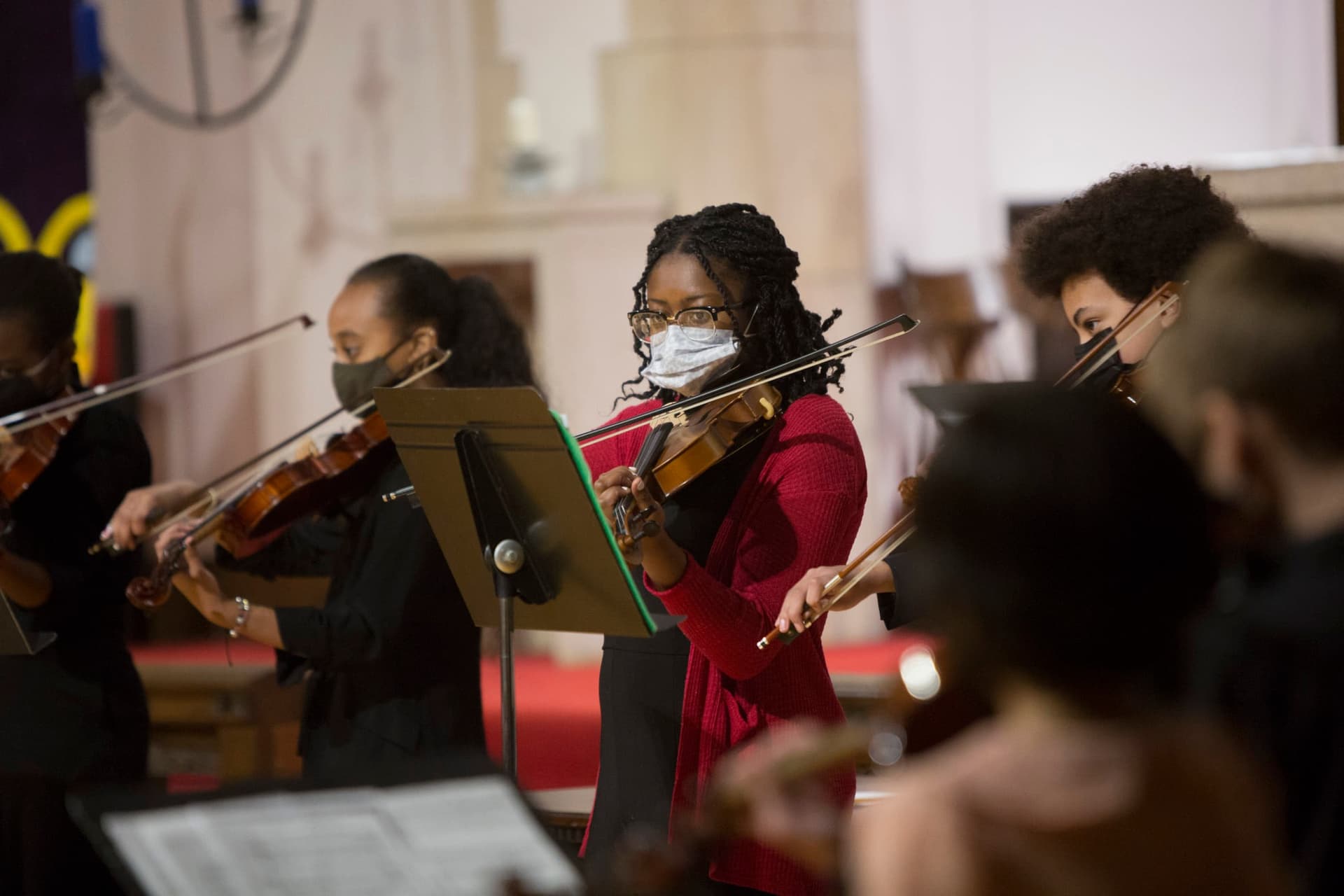Michelle-Dallow Elliott performing with ensemble in church